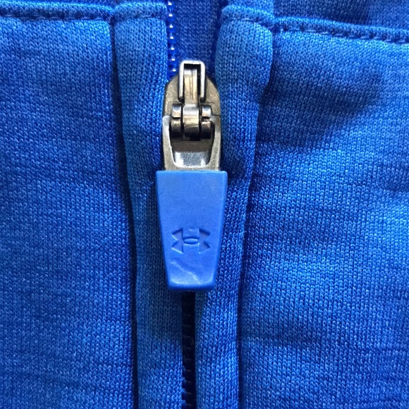 Boys Blue Under Armour Zip-Up Hoodie.  Size 4. - Picture 10 of 13